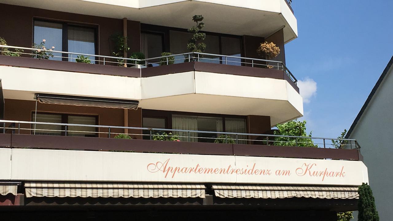 Appartementresidenz Am Kurpark - Ferienwohnungen Mit Pool & Sauna & Garage Bad Salzuflen Exterior foto